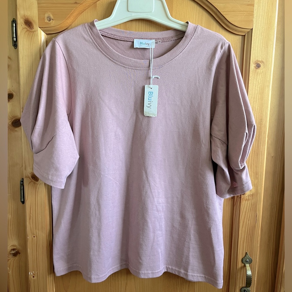 Bluivy Short Sleeved Shirt NWT